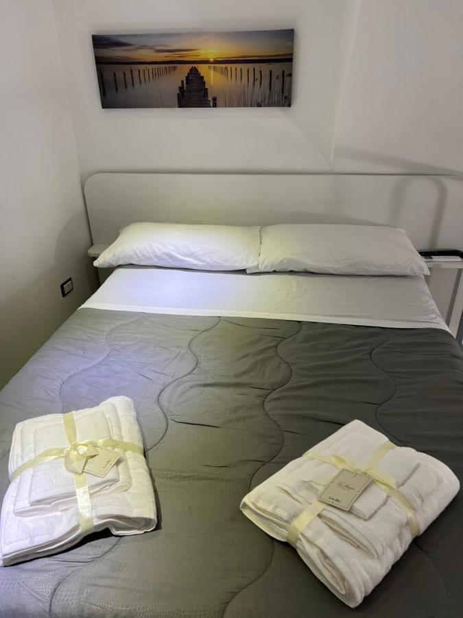 Bed and Breakfast La Casa Di Raffaele Napoli Centro Exteriér fotografie