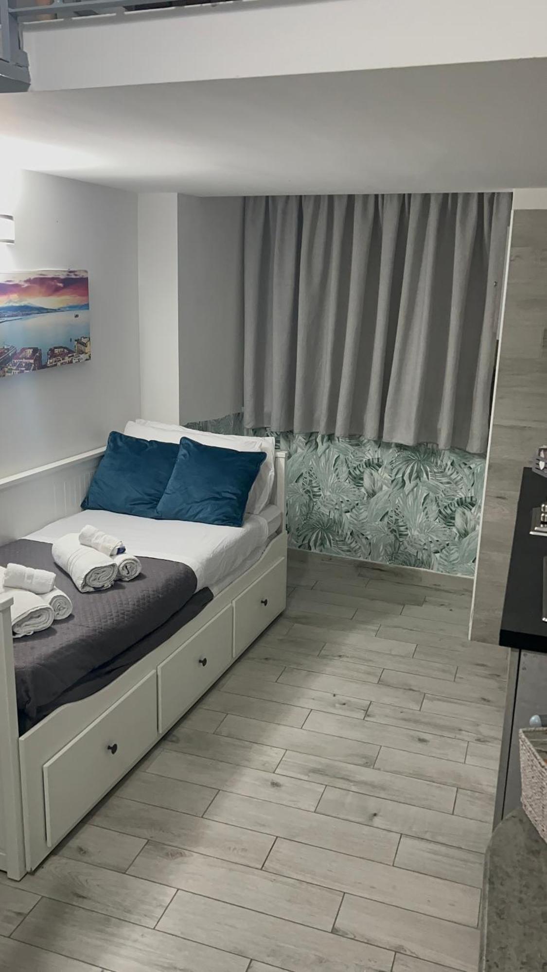 Bed and Breakfast La Casa Di Raffaele Napoli Centro Exteriér fotografie